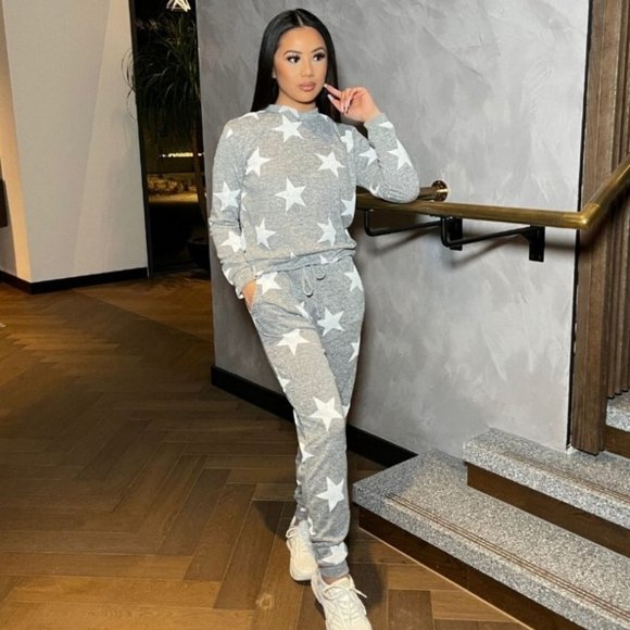 Madelynn Grey Star Print Jogger Lounge Set - Picture 7 of 13